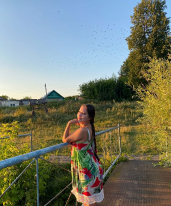 Живу в Москве, где создам особую атмосферу уюта и страсти.
🌟 Мои услуги включают классический эскорт, массаж, общение, эротический стриптиз, а также интимные развлечения, о которых не расскажут всякие слухи. Умею слушать и понимать мужчин, так что ты можешь быть совершенно открытым со мной.
💖 Уверена, что будешь приятно удивлен профессионализмом моего сервиса. Мои предыдущие клиенты ценят меня за внимание к деталям, понимание и безупречную внешность. Фото гарантированы мной лично!
💭 Со мной время остановится, и ты окунешься в море страсти и эмоций. Все встречи абсолютно конфиденциальны. Позвони прямо сейчас, чтобы насладиться великолепием Москвы со мной! Жанна
